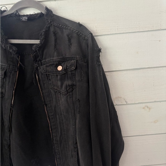 Ashley Stewart Black Distressed Denim Jacket in size 14/17. Great condition! - Picture 8 of 13